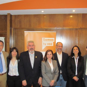 Presentación a los medios de los candidatos a las Cortes por Burgos